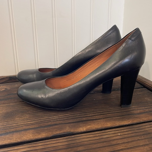 Geox Black Heels Classic Leather Design pumps - Picture 2 of 6